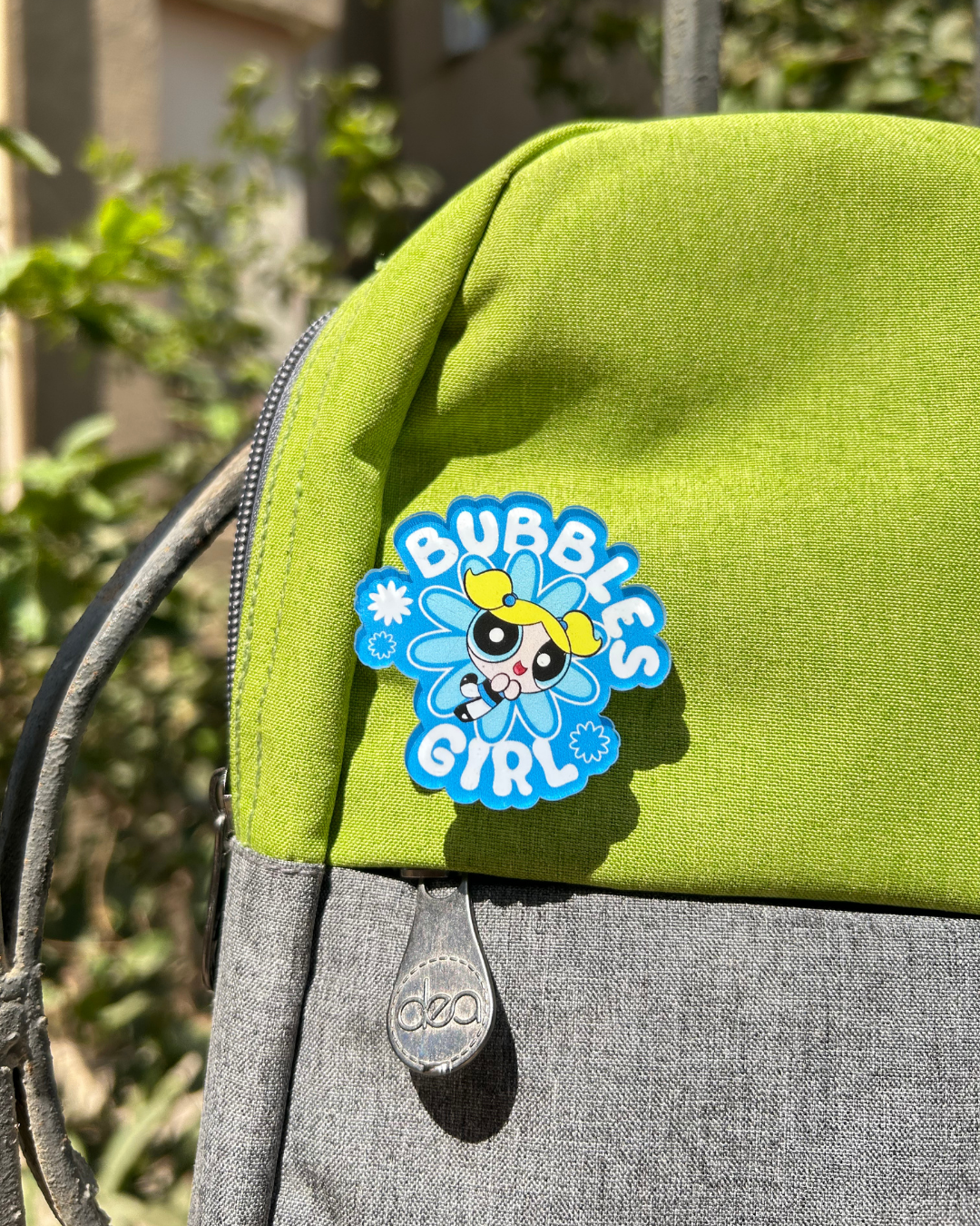 Bubbles Pin
