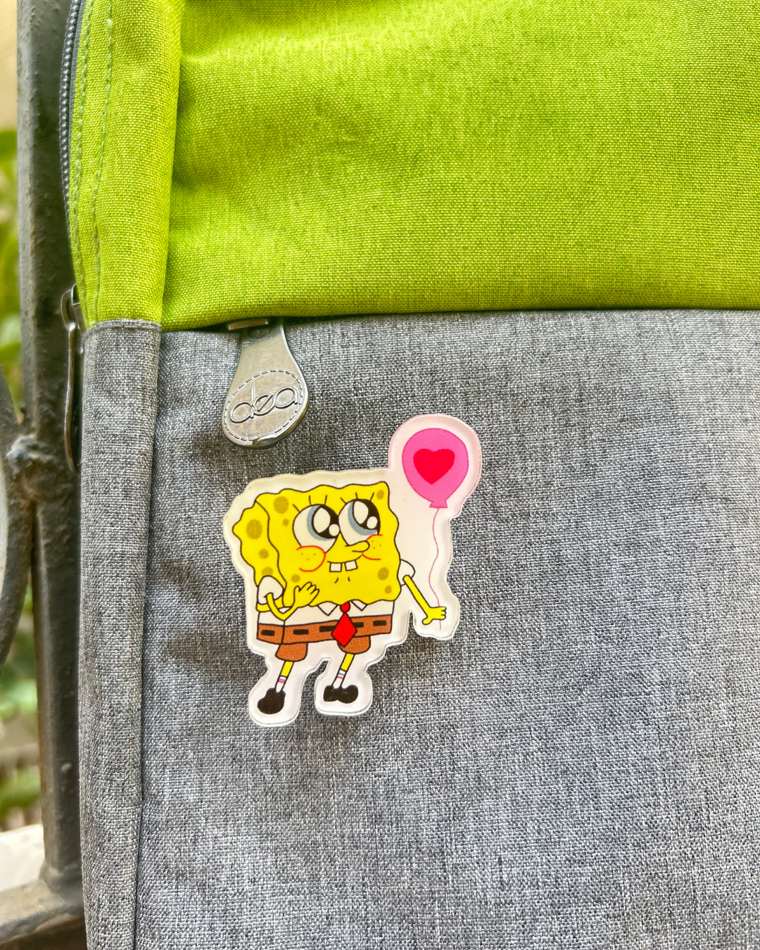 Spongpop Pin